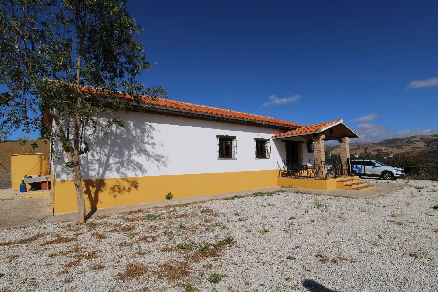 Gran finca ubicada en Alora