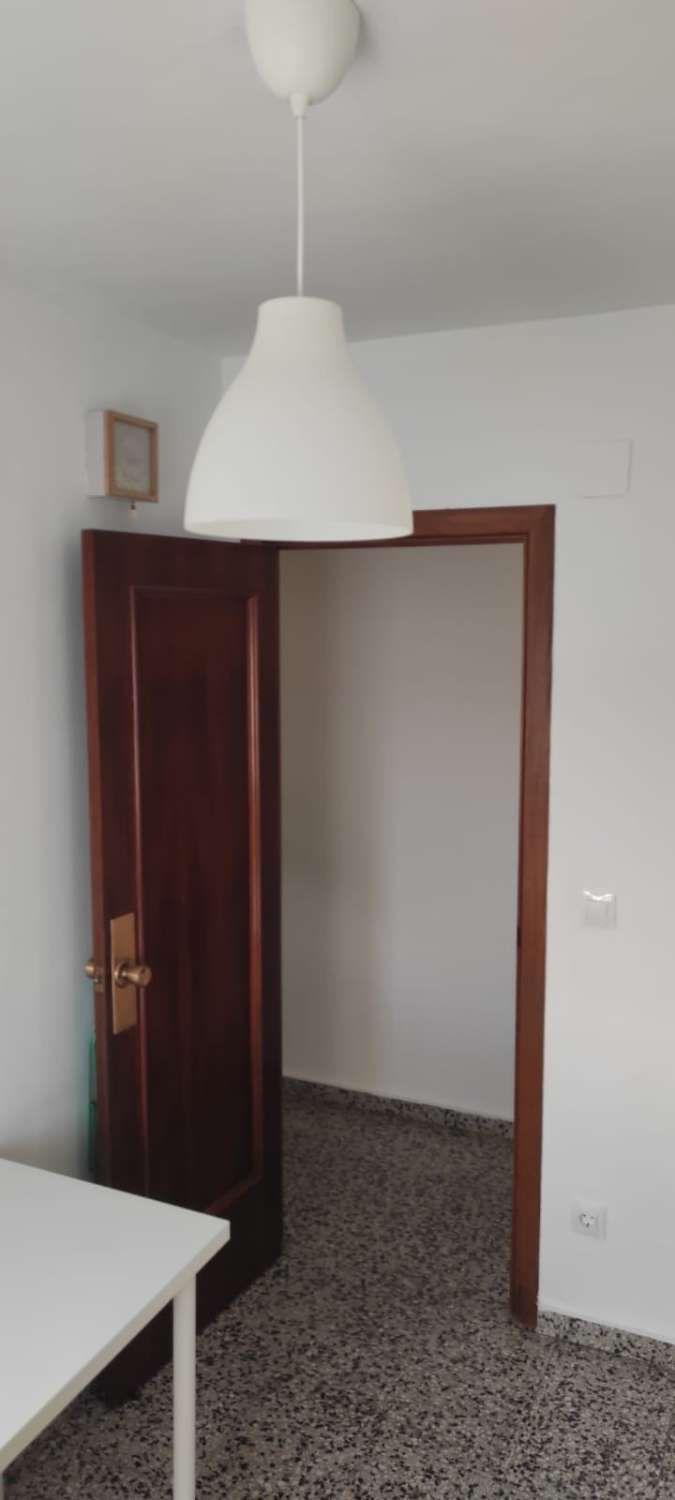 Appartement à louer à 200 mètres de la gare Maria Zambrano